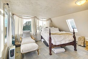 Near Hiking: Tranquil Crestone Studio w/ Deck!