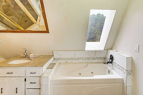 Near Hiking: Tranquil Crestone Studio w/ Deck!