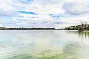 Fish, Boat & Unwind: Old Hickory Lake Retreat