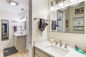 Fish, Boat & Unwind: Old Hickory Lake Retreat