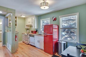 Mountain-view Gem w/ Community Perks in Dillard!