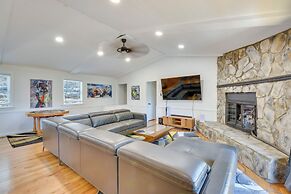 Mountain-view Gem w/ Community Perks in Dillard!