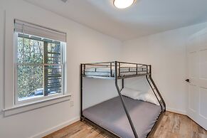 Mountain-view Gem w/ Community Perks in Dillard!