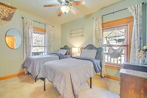 Charming Family Cabin w/ Fire Pits in Clarksville