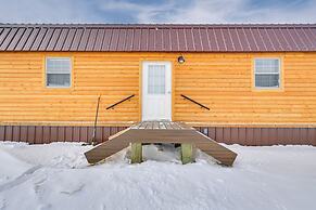 Near Hunting: Cozy Cabin w/ Deck in Grass Range!