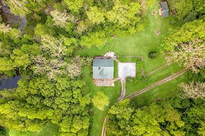 Fish, Hike & Relax: Marietta Gem w/ River Access!