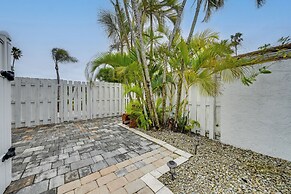 4 Mi to Ocean: Bonita Springs Oasis w/ Heated Pool