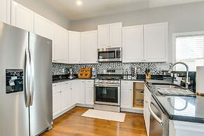 1 Mi to Dtwn: Home w/ Backyard in Raleigh!