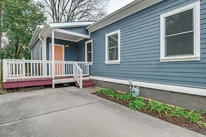 1 Mi to Dtwn: Home w/ Backyard in Raleigh!