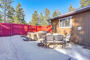 Mountain-view Deck: Pet-friendly Cabin in Bailey