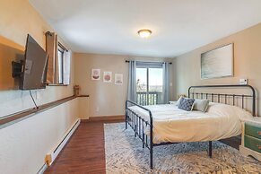 Mountain-view Deck: Pet-friendly Cabin in Bailey