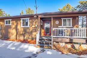 Mountain-view Deck: Pet-friendly Cabin in Bailey