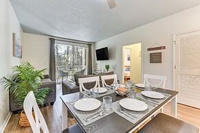 Community Outdoor Pool: Miramar Beach Condo!