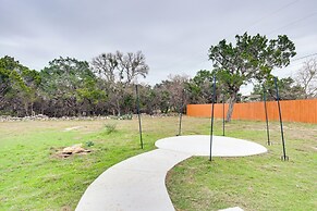 2 Mi to Canyon Lake: Cottage w/ Fire Pit & Grill
