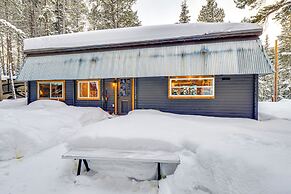 5 Mi to Breckenridge Ski Resort: Cozy Wood Cabin!