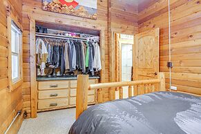 5 Mi to Breckenridge Ski Resort: Cozy Wood Cabin!