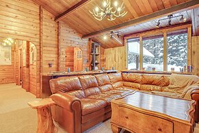 5 Mi to Breckenridge Ski Resort: Cozy Wood Cabin!