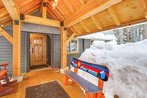 5 Mi to Breckenridge Ski Resort: Cozy Wood Cabin!