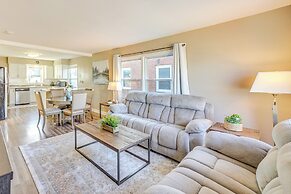 Walk to Parks + Bunzel's Market: Milwaukee Home!