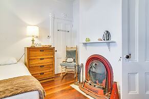 Steps to Inkwell Beach: Victorian Home!