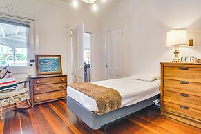 Steps to Inkwell Beach: Victorian Home!