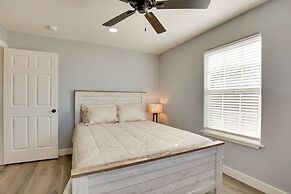 < 1 Mi to Lake Fork: Appy Haven in Yantis