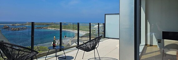 Apartment in Porspoder Near Plage du Bourg