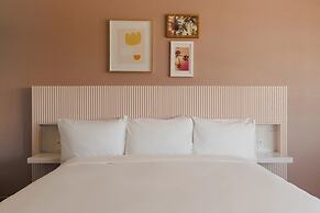 FOUND Hotel Miami Beach