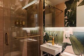 FOUND Hotel Miami Beach