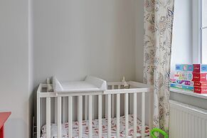 City Center Art House by Downtown Apartments