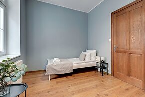 City Center Art House by Downtown Apartments