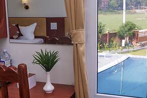 Hotel Yatra Sauraha