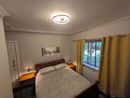 The Godalming Hotel