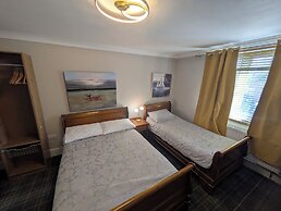 The Godalming Hotel