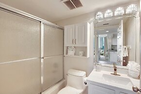 Terrace At Pelican Beach 0707 3 Bedroom Condo