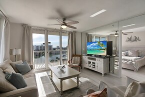 Terrace At Pelican Beach 0707 3 Bedroom Condo