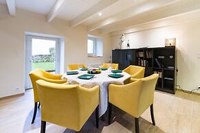 House in Lanildut Near Waterfront & Beaches