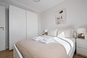 City Centre Retreat by Homie