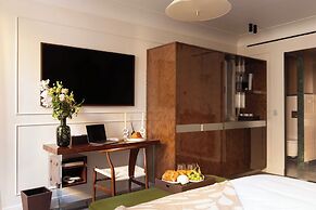 Palais Bourbon Hotel - Room 43- 2P - Invalides