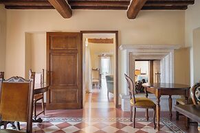 Rocca d'Orcia Suites and Villas