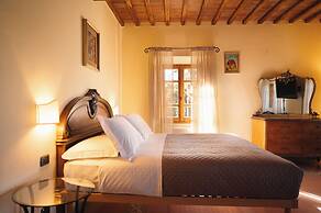 Rocca d'Orcia Suites and Villas