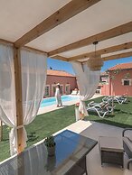 Arhontiko Arhanes Suites