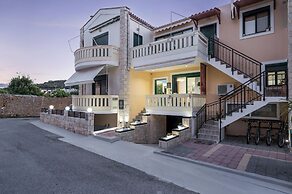 Vasilikis Apartments