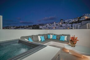 Mykonos 22 Superb Town Penthouse With Jacuzzi Spa