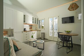 Mykonos 22 Superb Town Penthouse With Jacuzzi Spa