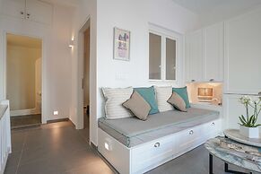 Mykonos 22 Superb Town Penthouse With Jacuzzi Spa