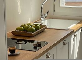 Mykonos 22 Superb Town Penthouse With Jacuzzi Spa