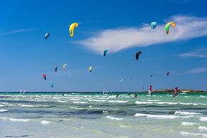 Holiday Home in Porspoder Near Plage du Bourg