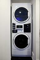 Capsule Hotel