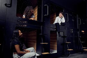 Capsule Hotel